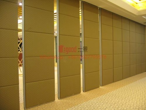 최신 회사 솔루션 정보 벽은 방을 나눌 수 있습니다. 다른 무엇을 할 수 있을까요?