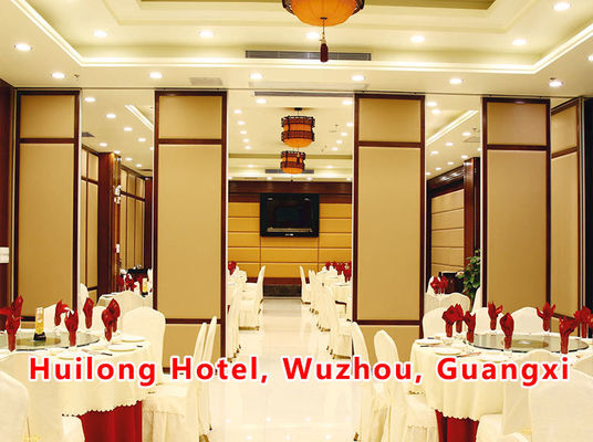 좋은 가격 Commercial Movable Partition Wall with 6061-T6 Profile and Q235 Steel Frame for Eco-Friendly Space Division 온라인으로