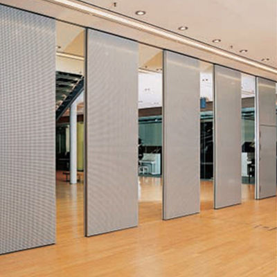 좋은 가격 Customizable Soundproof Folding Partition Walls up to 56dB 온라인으로