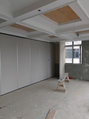 두께 105cm MDF 운영 가능한 회의실용 파티션