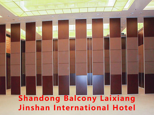 좋은 가격 304 Stainless Steel Movable Partition Wall with Customizable Dimensions and Fire Resistant Temporary Wall Divider 온라인으로