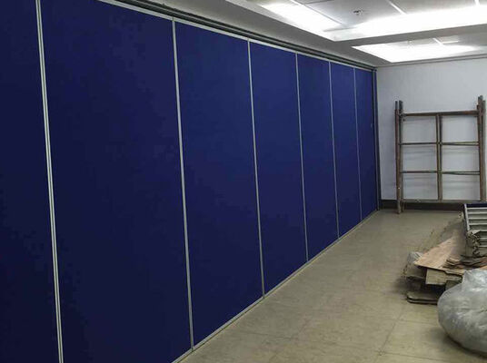 좋은 가격 Acoustic Movable Partition Wall with 800N Sealing Power and 40N/m Magnetic Attraction for Banquet Halls 온라인으로
