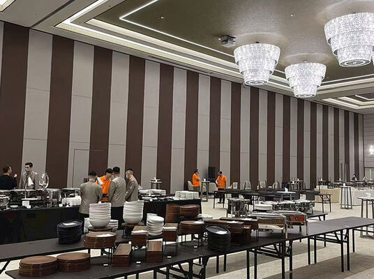 좋은 가격 Customizable Dimensions Sound Proof Partitions with 6061-T6 Profiles and Q235 Steel Frame for Superior Sound Insulation 온라인으로